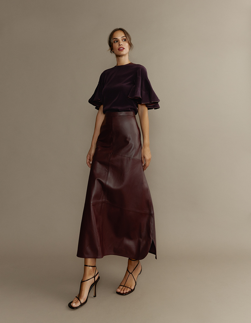 Novecento boutique storefront - 20 year legacy luxury fashion store Newport Beach California 1137 Quail St